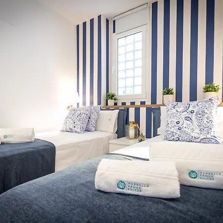 Banus - Puerto Banus, Playas Del Duque Beachside Residential, 2bd -2ba, Direct & P Banus Access, 35,000 M2 Gardens, 3 Pools *