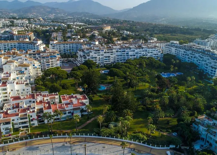 Banus - Banus Playas Del Duque Beachside Residential Apartment Marbella