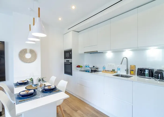 Banus - Banus Playas Del Duque Beachside Residential Apartment Marbella