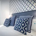 Апартаменты Banus - Puerto Banus, Playas Del Duque Beachside Residential, 2bd -2ba, Direct & P Banus Access, 35,000 M2 Gardens, 3 Pools Марбелья