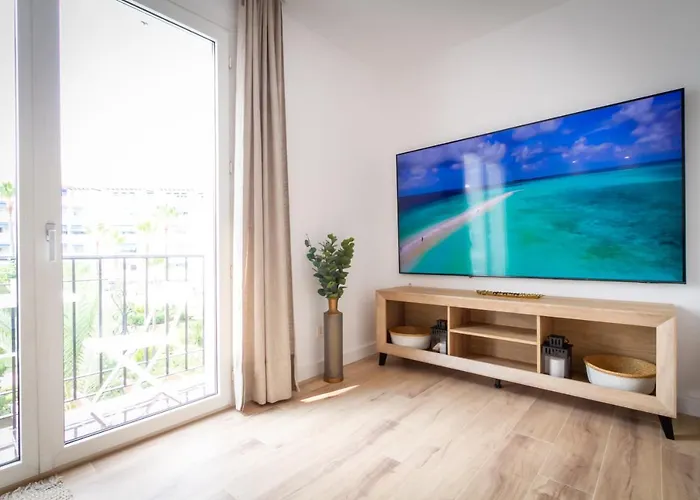 Banus - Banus Playas Del Duque Beachside Residential Apartment *