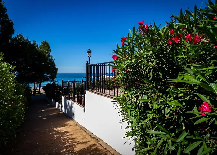 Banus - Banus Playas Del Duque Beachside Residential Apartment *