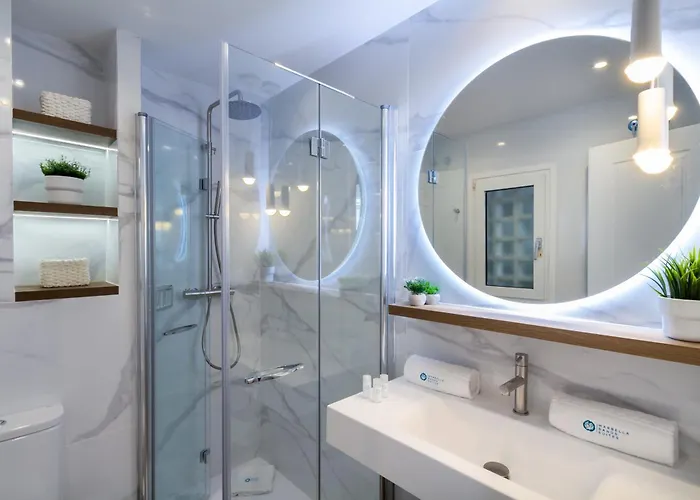 Banus - Banus Playas Del Duque Beachside Residential *